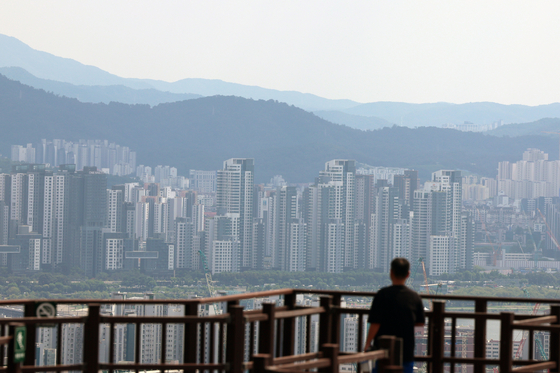 서울 아파트 가격, 전국 평균의 2.6배 이상… 2008년 이후 최대 격차