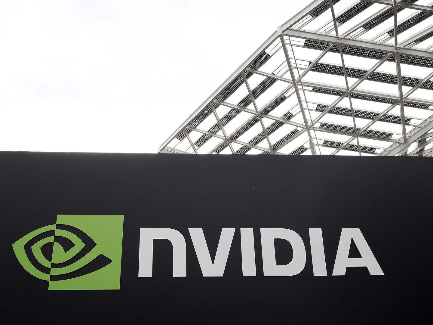 Nvidia signage outside the Nvidia Corporation headquarters in Santa Clara, California, on Feb. 24 [EPA/YONHAP]