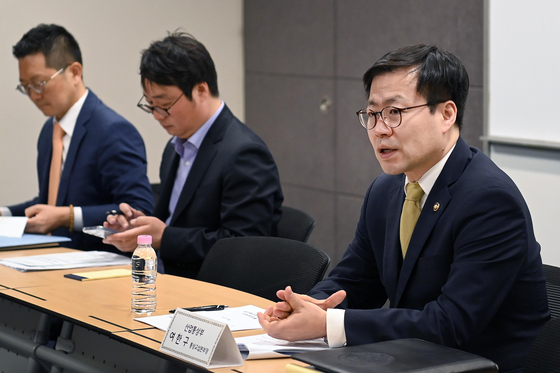 무역장관, EU의 철강 세이프가드와 멕시코 관세에 대한 우려 전달, 양 지역 방문 중